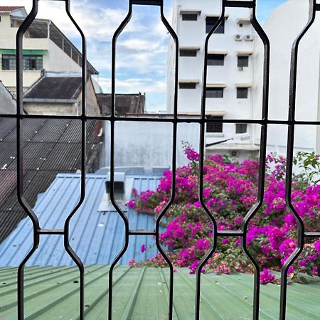 Victoria Pods Hotel จอร์จทาวน์ ภายนอก รูปภาพ